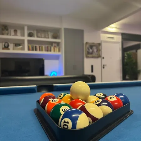 Rock N Roll Apartment, Downtown *