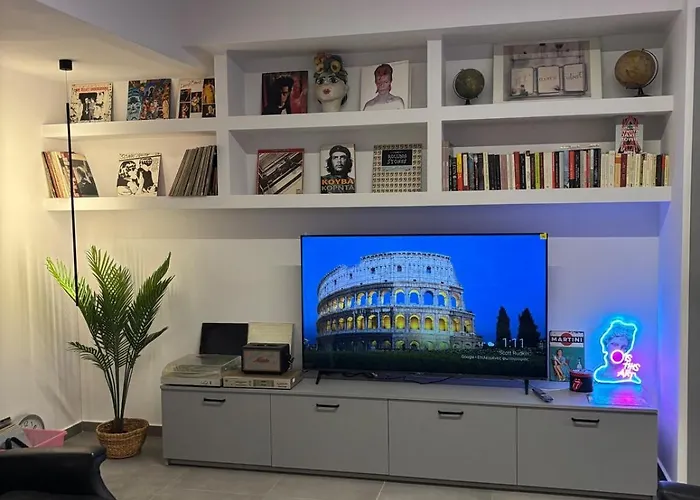 דירה Rock N Roll Apartment, Downtown *