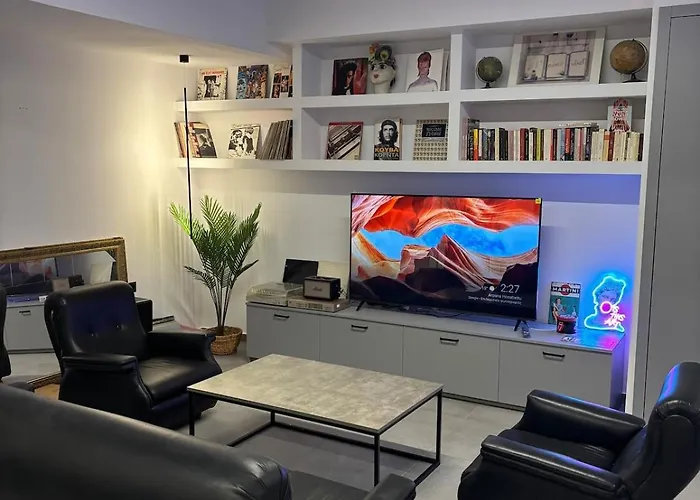 דירה Rock N Roll Apartment, Downtown סלוניקי