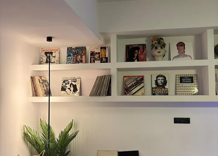 Rock N Roll Apartment, Downtown Apartamento Tesalónica