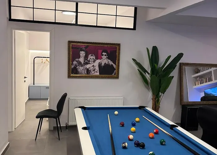 Rock N Roll Apartment, Downtown * סלוניקי