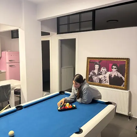 Rock N Roll Apartment, Downtown * Salonicco